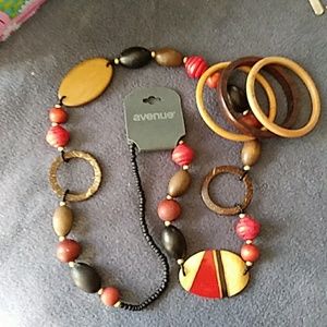 Wooden beaded necklace with three bangles